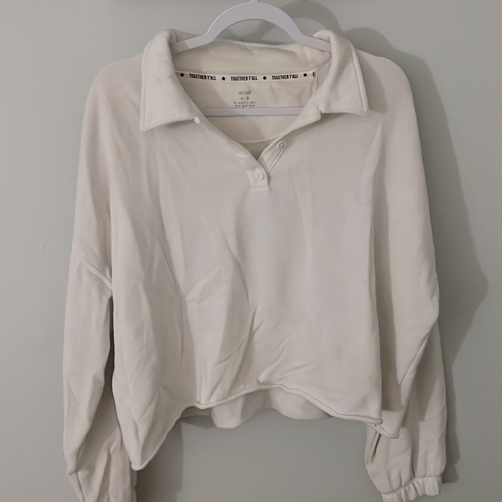 Aerie Cropped quarter button up